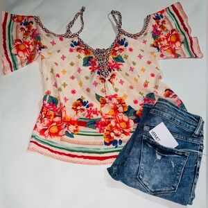 Flying Tomato Blouse